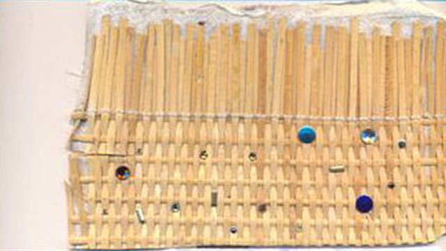 collection 3 strass-studs on wicker